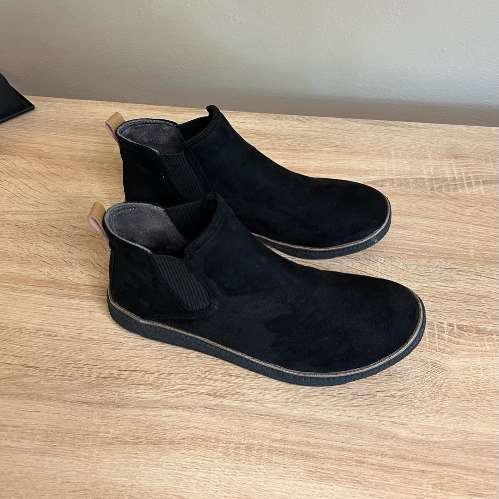 Dr. Scholl's Women’s Black Faux Suede Boots Size 8.5